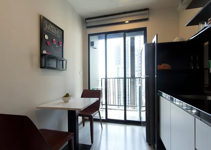 Appartement Brand New Sukhumvit Cozy Bts