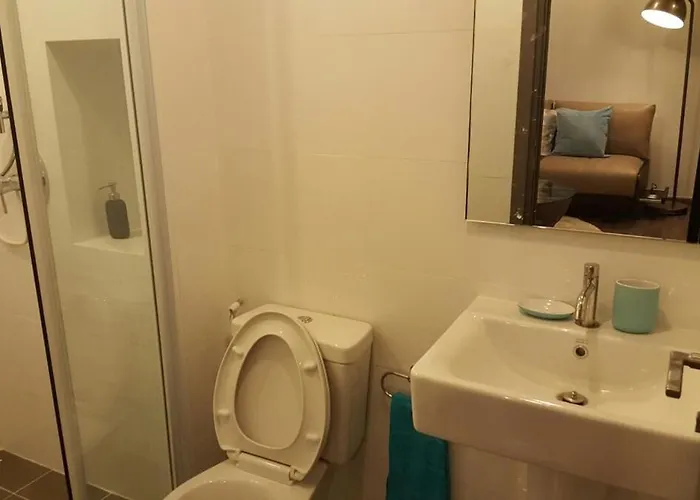 Brand New Sukhumvit Cozy Bts Appartement *